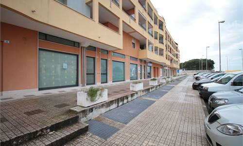 Commercial space for sale Lecce